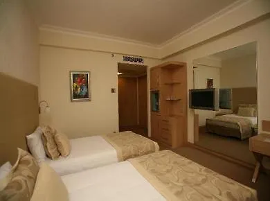 Wow Airport Hotel