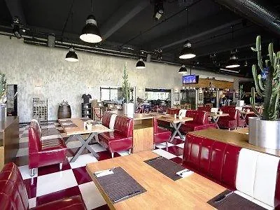 Wow Airport Hotel